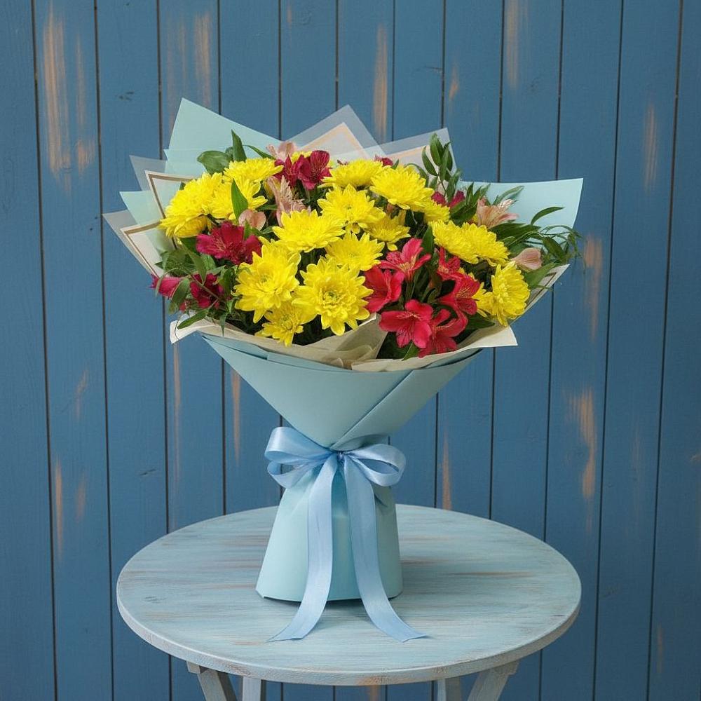 Букет цветов из: Альстромерии и Хризантемы в Кувандыке
