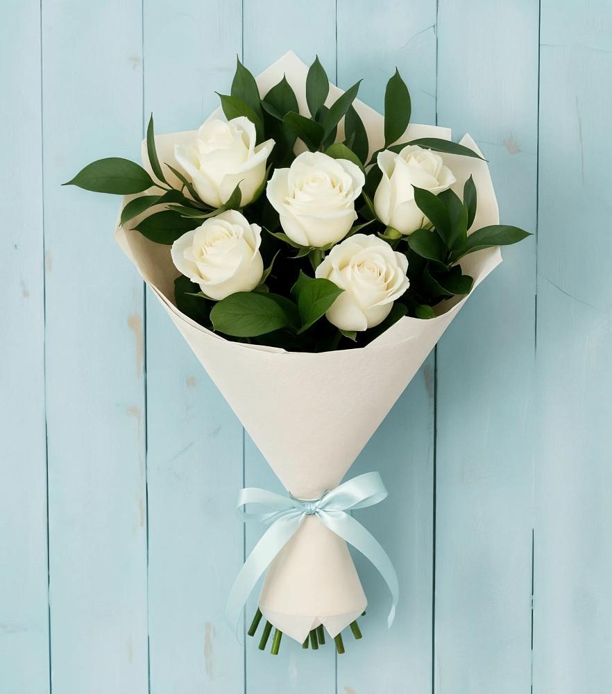 Букет цветов из: Розы в Кувандыке