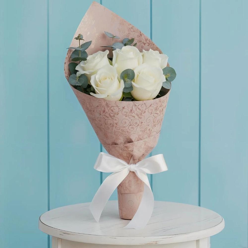 Букет цветов из: Розы в Кувандыке