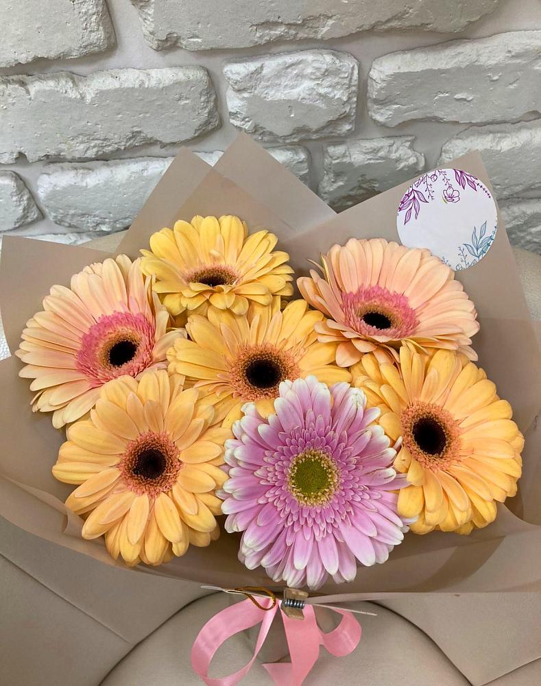 Букет цветов из: Герберы в Кувандыке