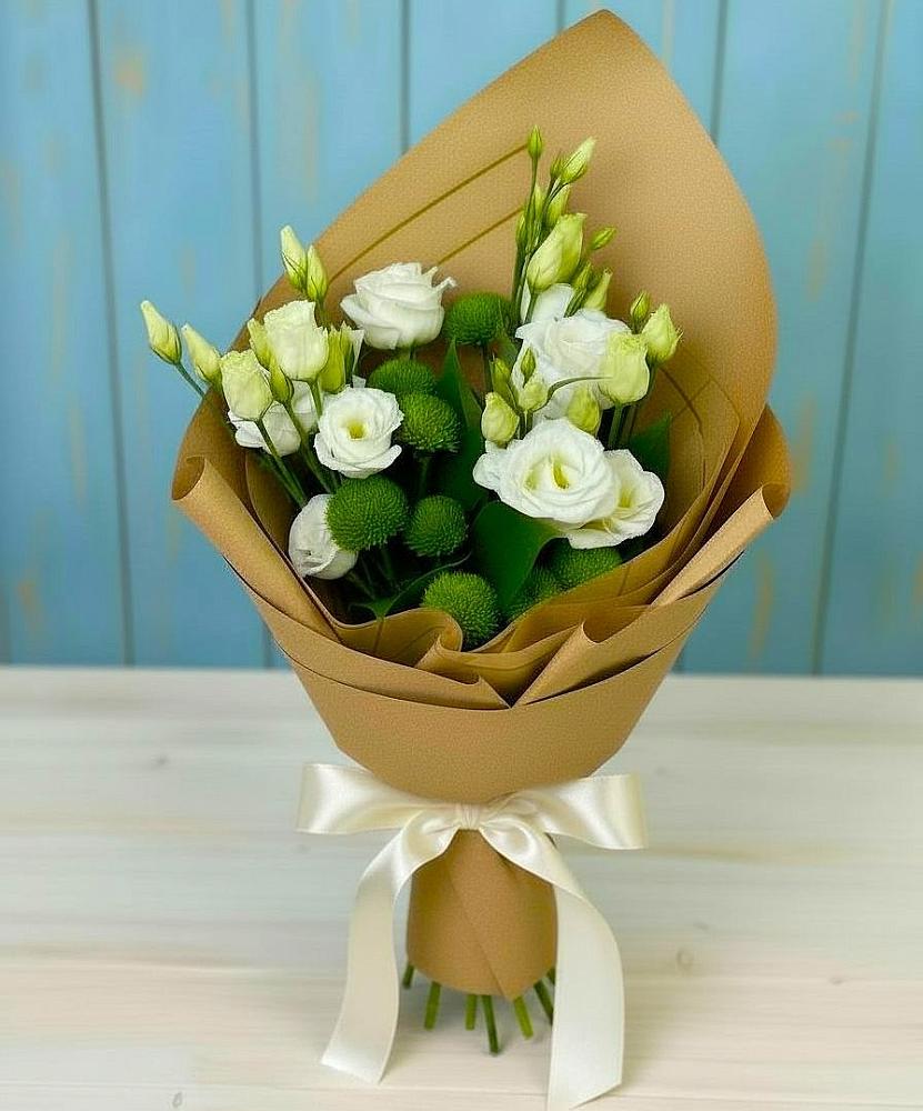 Букет цветов из: Хризантемы и Лизиантусы в Кувандыке