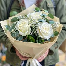 Букет цветов из:  Розы в Кувандыке
