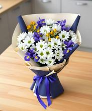 Букет цветов из:  Розы, Ирисы и Хризантемы #REPLACE_PRED# Кувандыке