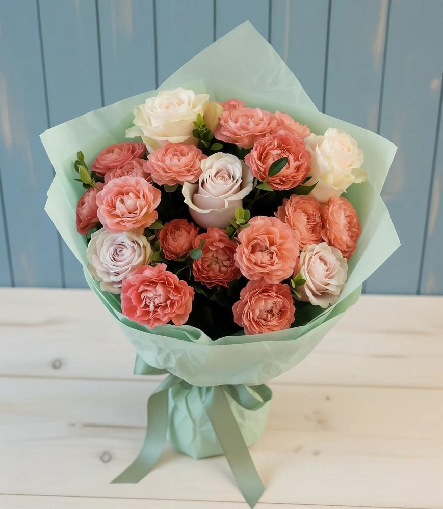 Букет цветов из: Розы в Кувандыке