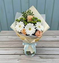 Букет цветов из:  Герберы, Розы и Хризантемы в Кувандыке