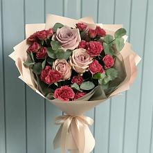 Букет цветов из:  Гвоздики и Розы в Кувандыке