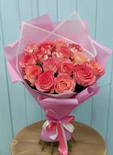 Букет 15 Розовых роз Равель в Кувандыке