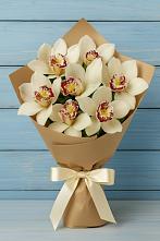 Букет цветов из:  Орхидеи и Розы #REPLACE_PRED# Кувандыке